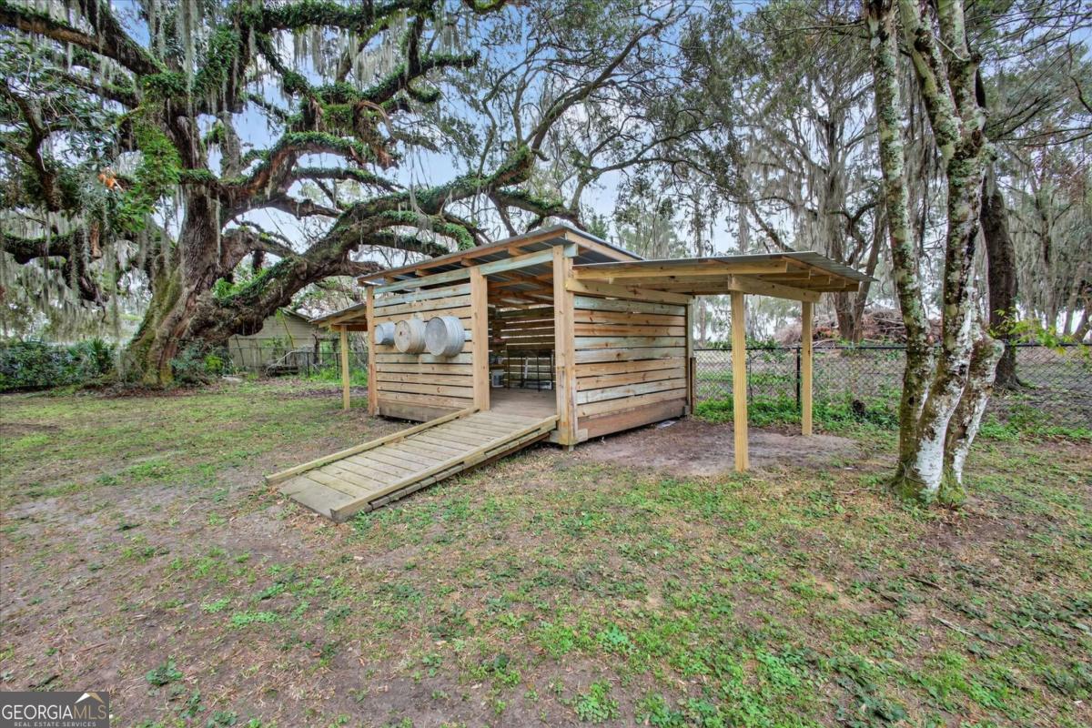 1401 Wayne Darien GA 31305