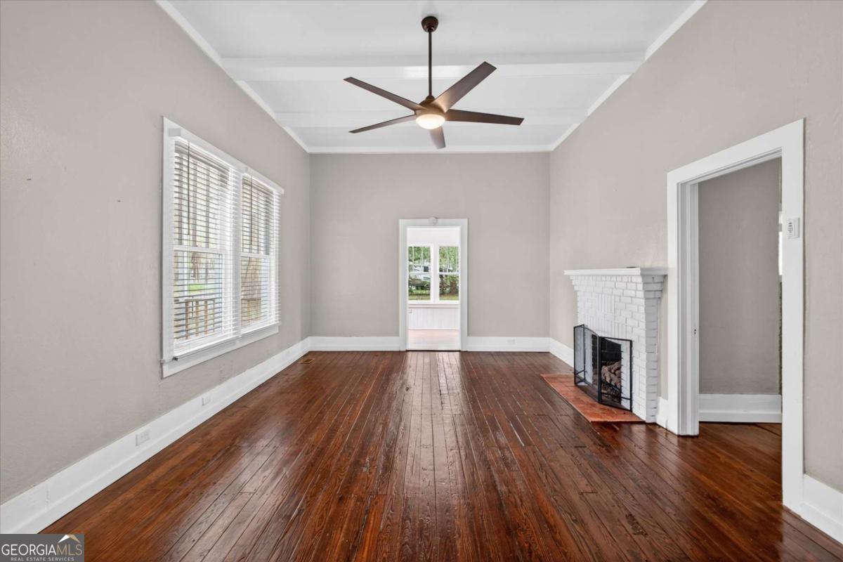 1401 Wayne Darien GA 31305