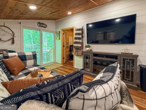 78 21st Street Ellijay GA 30540