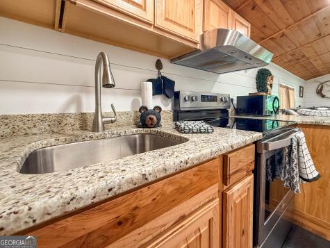 78 21st Street Ellijay GA 30540
