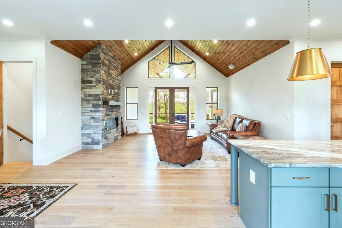 1250 Owen Glen Drive Blairsville GA 30512