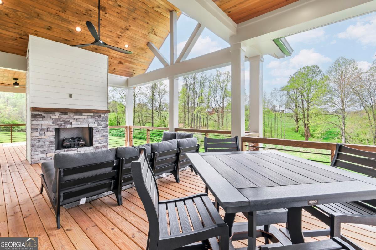 1250 Owen Glen Drive Blairsville GA 30512