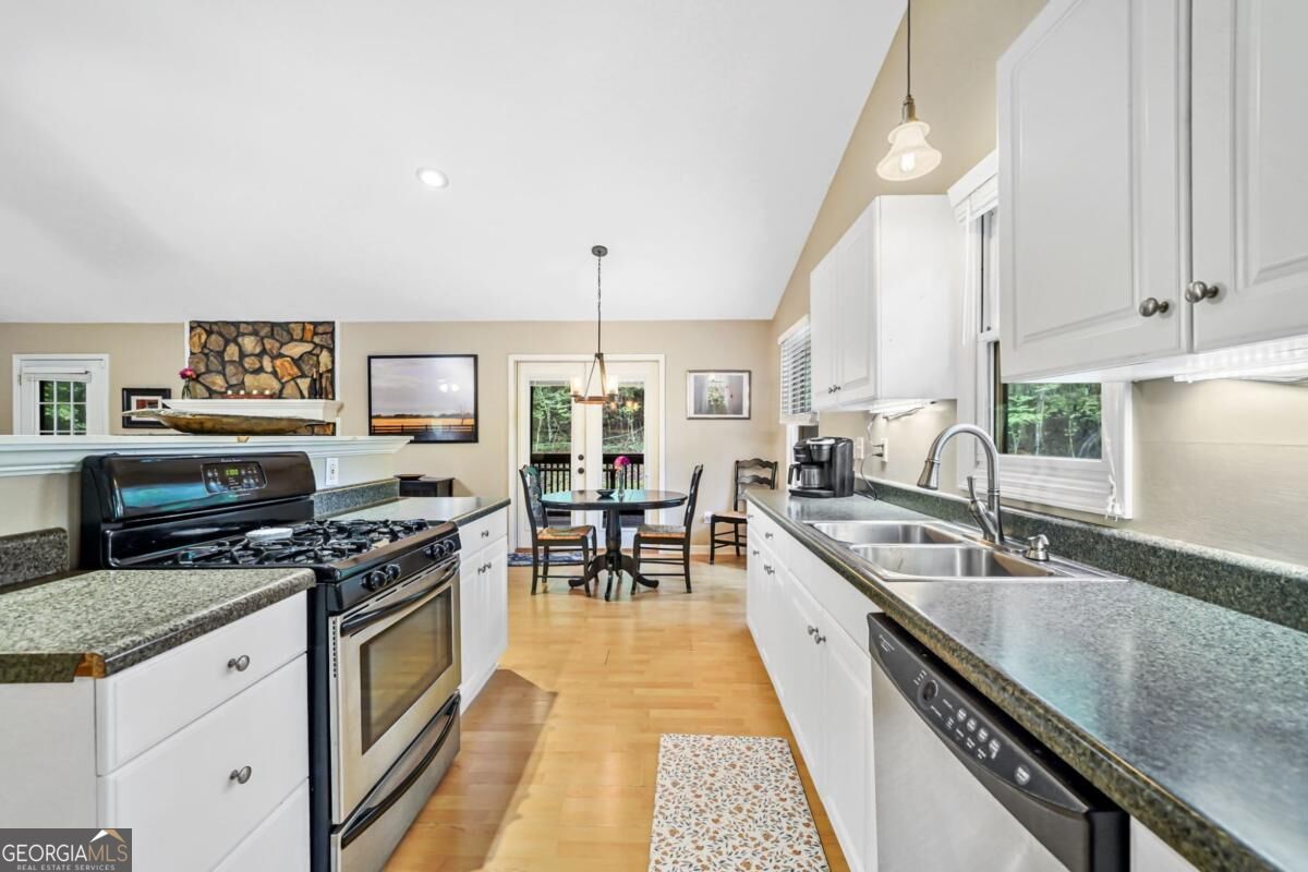 212 Nexus Drive Ellijay GA 30540