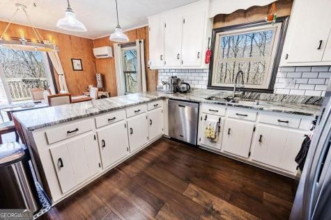 1006 Chestnut Cove Trail Jasper GA 30143