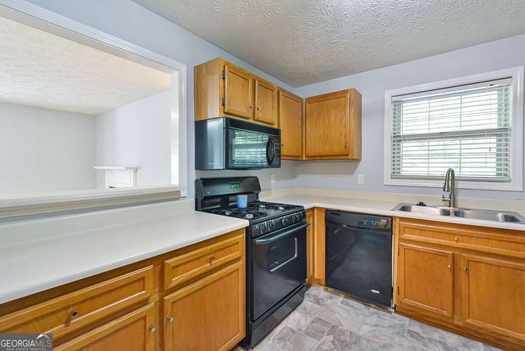 1904 Country Park Drive SE Smyrna GA 30080