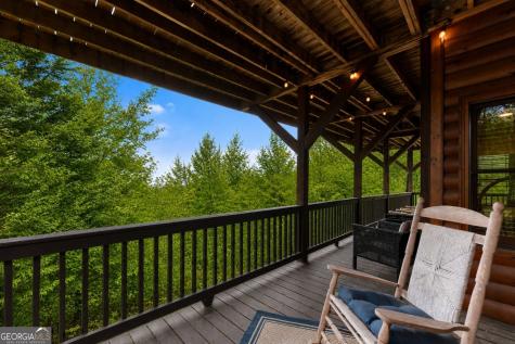 437 Spruce Circle Mineral Bluff GA 30559