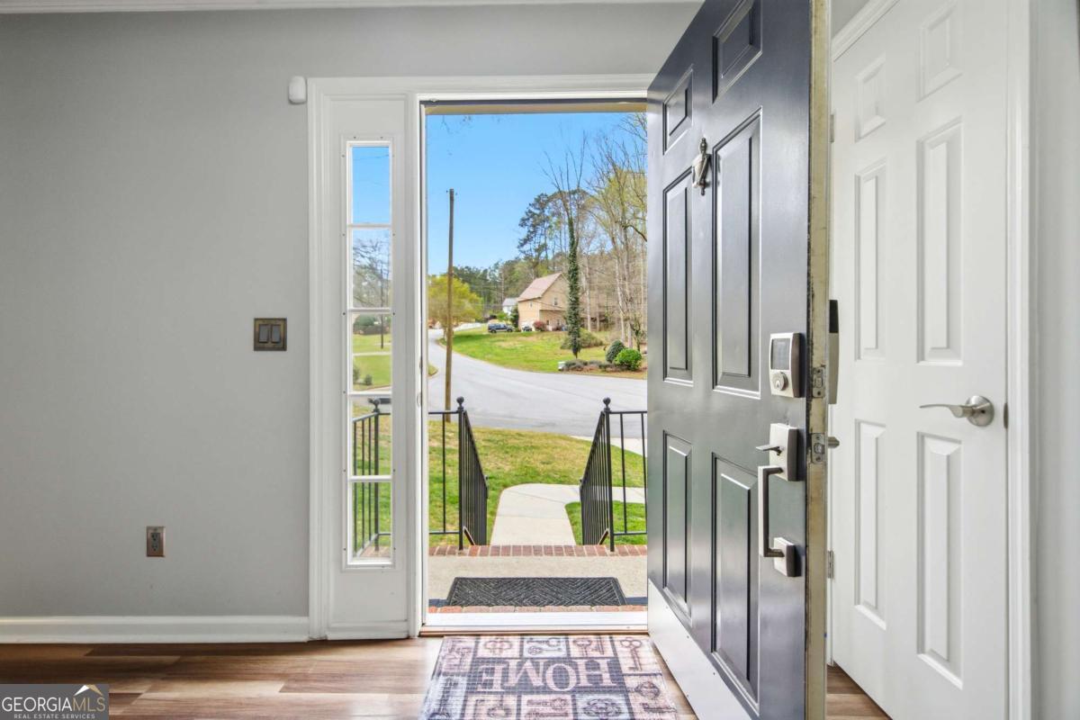 145 Shadybrook Lane SW Atlanta GA 30331