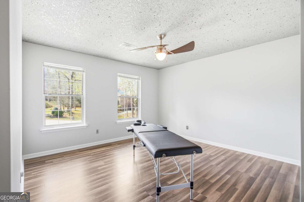 145 Shadybrook Lane SW Atlanta GA 30331