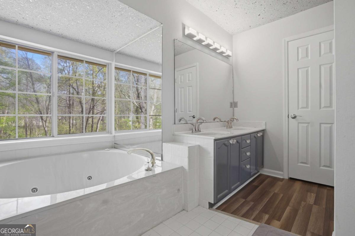 145 Shadybrook Lane SW Atlanta GA 30331