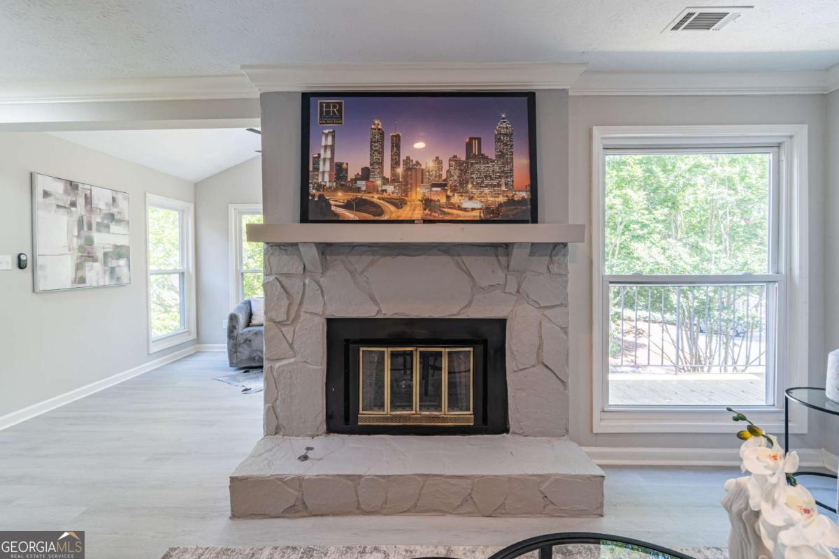 1103 Lake Pointe Circle Roswell GA 30075