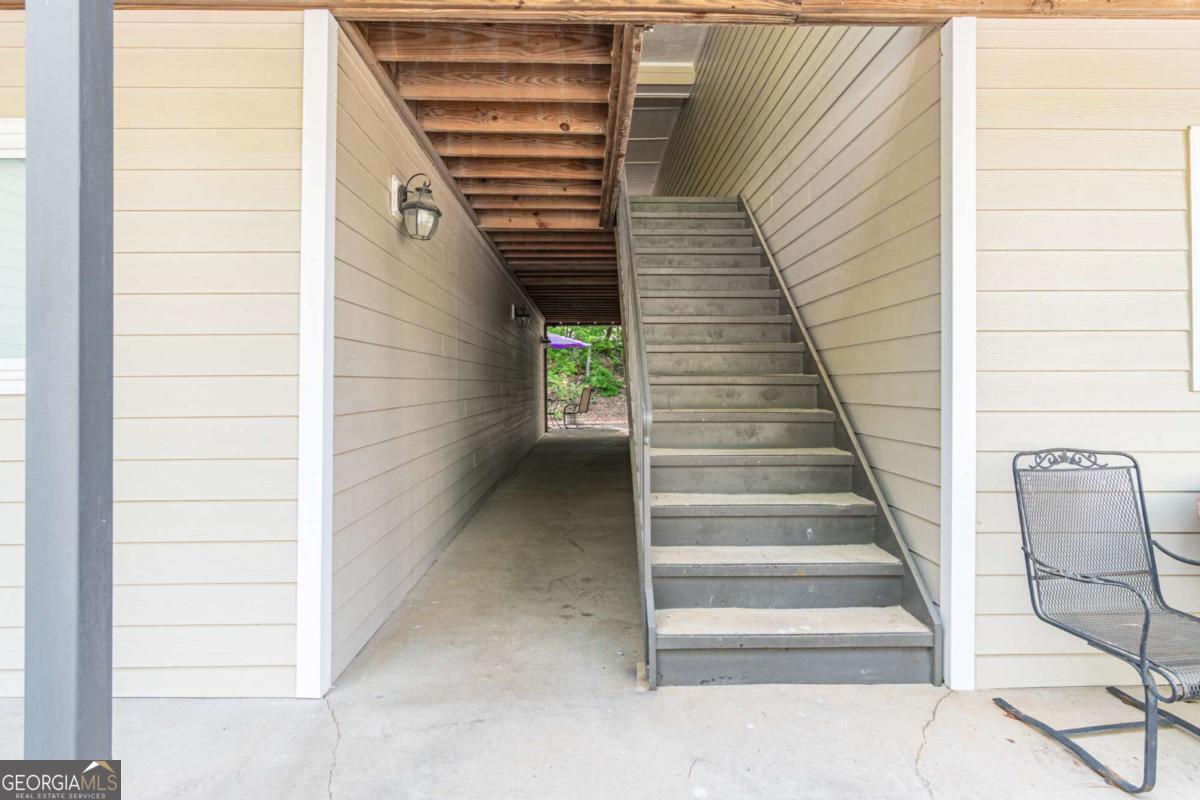 1103 Lake Pointe Circle Roswell GA 30075