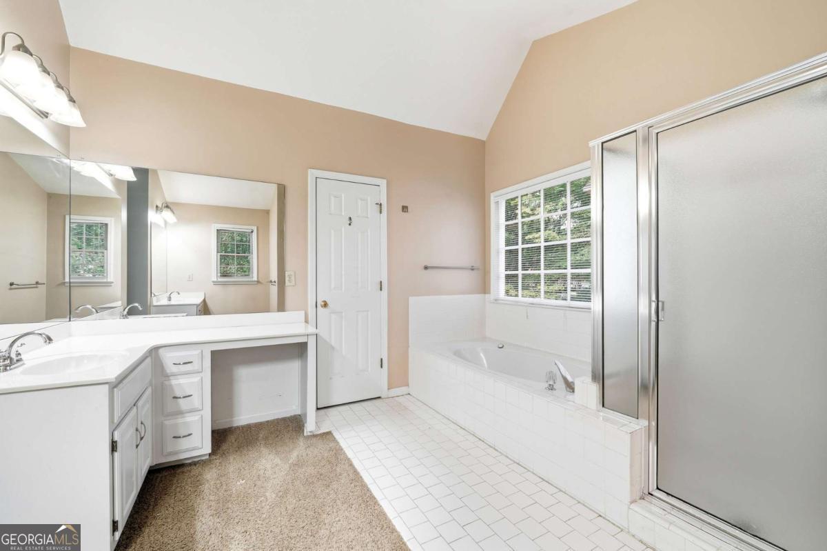 154 Waterloch Court Lawrenceville GA 30043