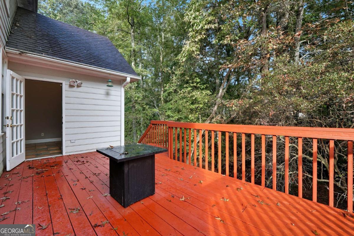 154 Waterloch Court Lawrenceville GA 30043