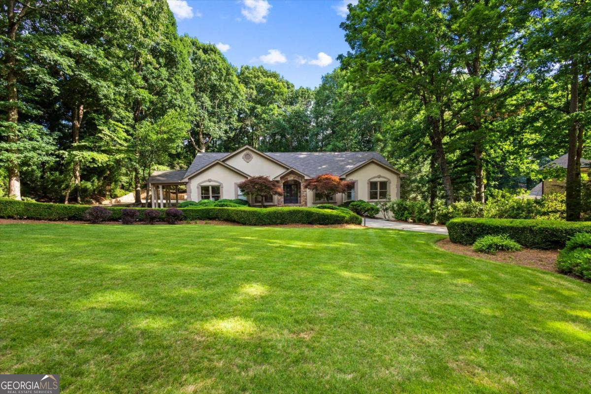 8920 Huntcliff Trace Atlanta GA 30350