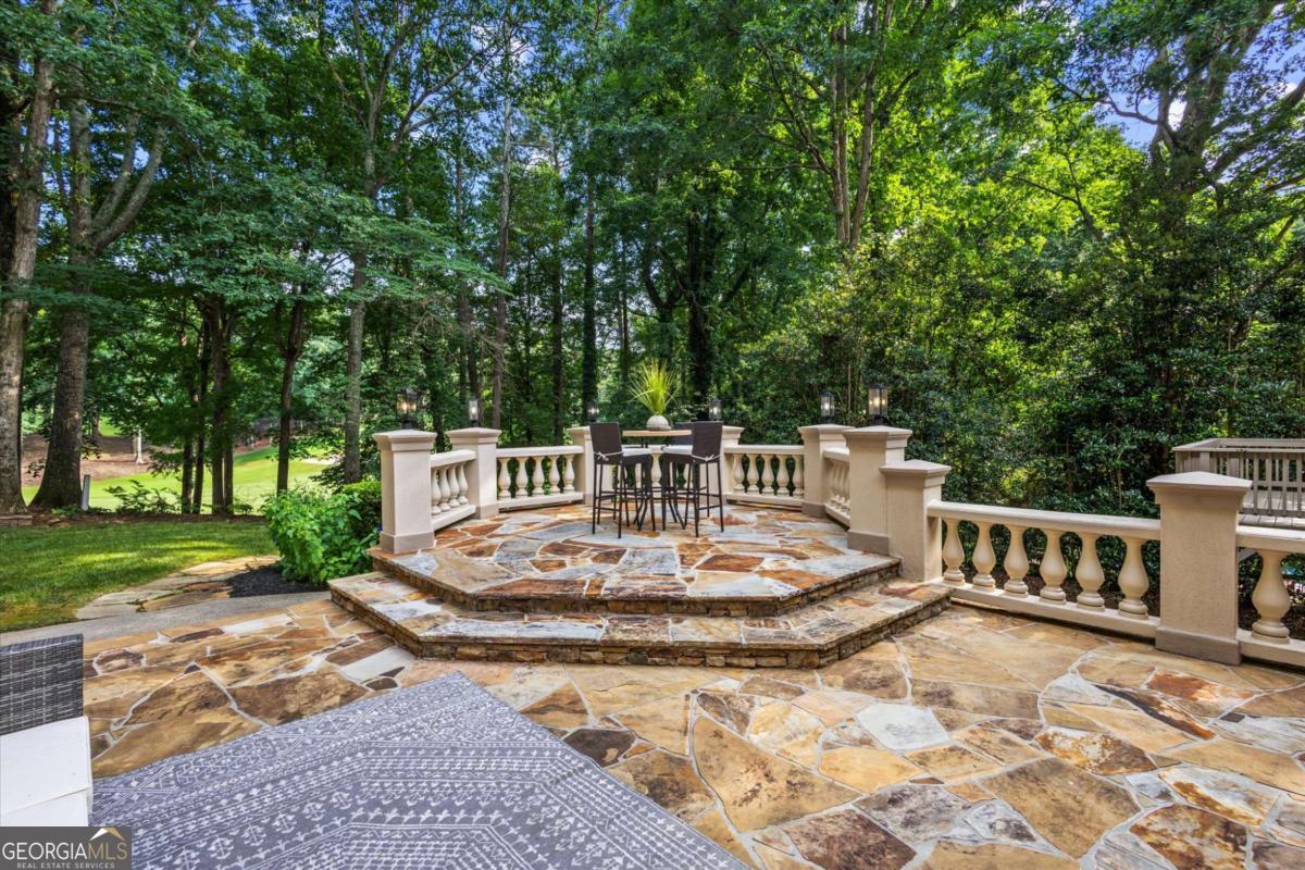 8920 Huntcliff Trace Atlanta GA 30350
