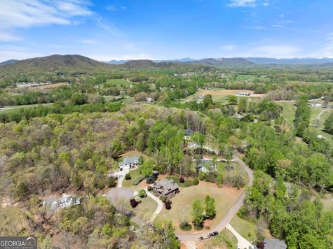 492 Jonney Thomas Road Cleveland GA 30528
