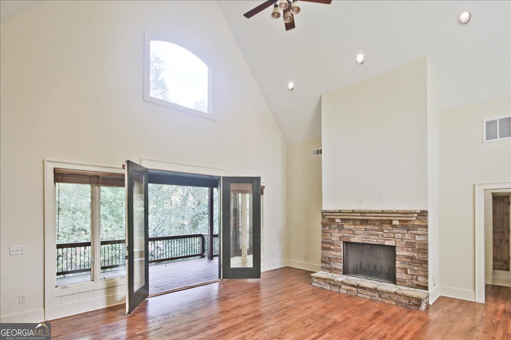 194 Edgewater Trail S Toccoa GA 30577