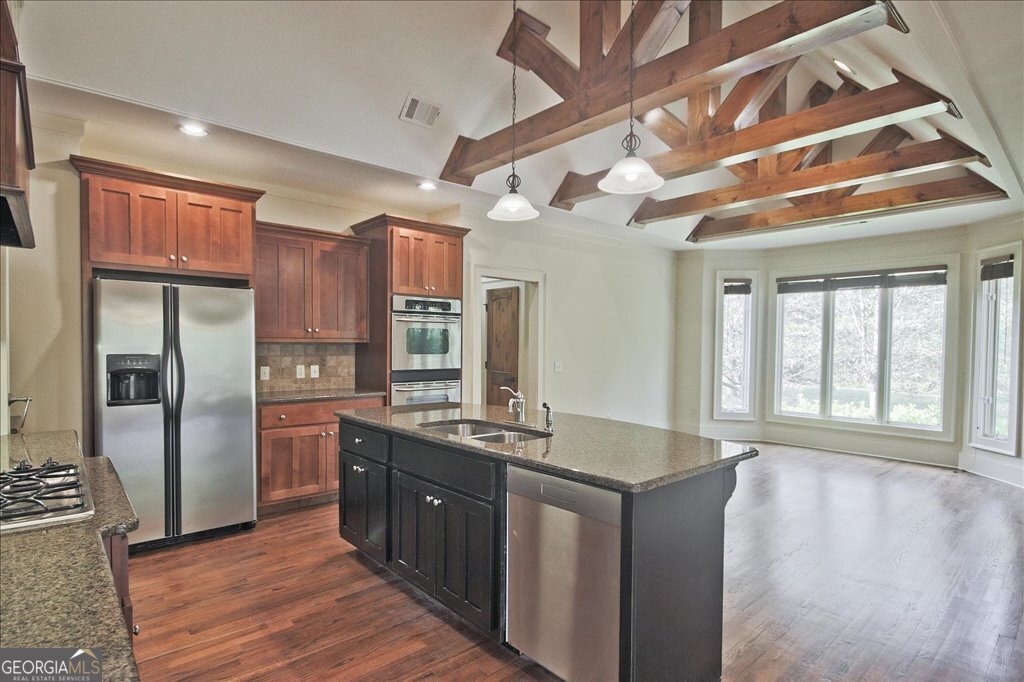 194 Edgewater Trail S Toccoa GA 30577