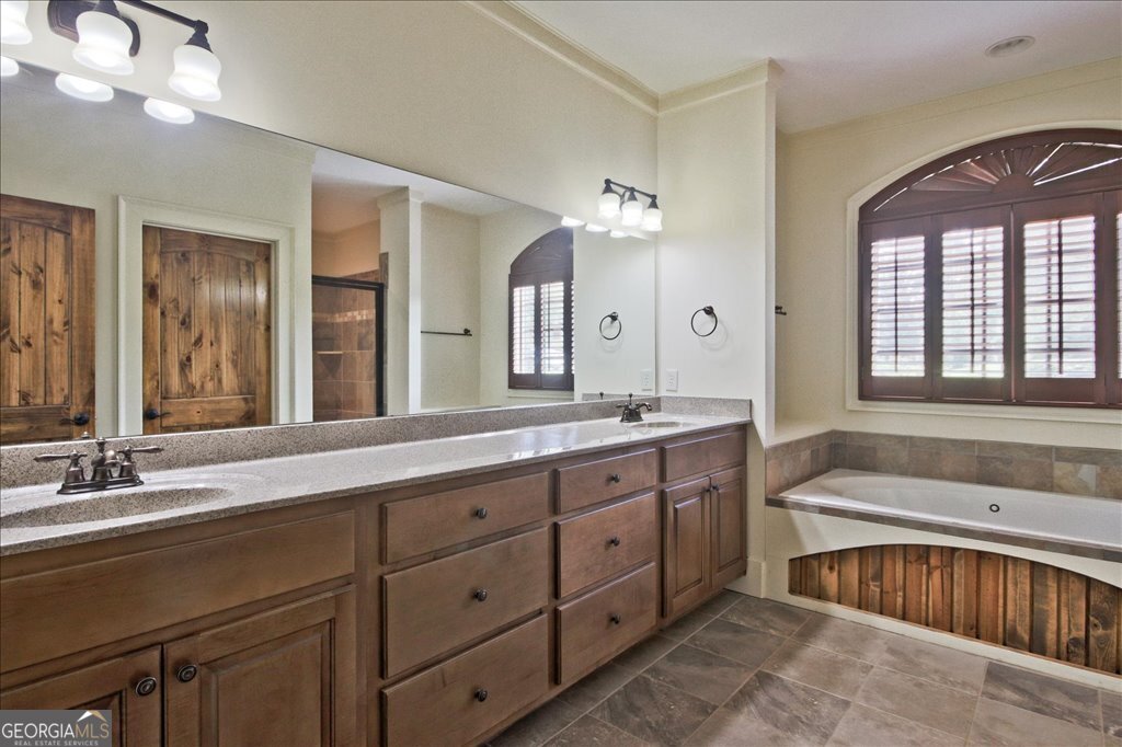 194 Edgewater Trail S Toccoa GA 30577