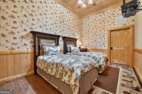 505 River Ridge Road Blue Ridge GA 30513