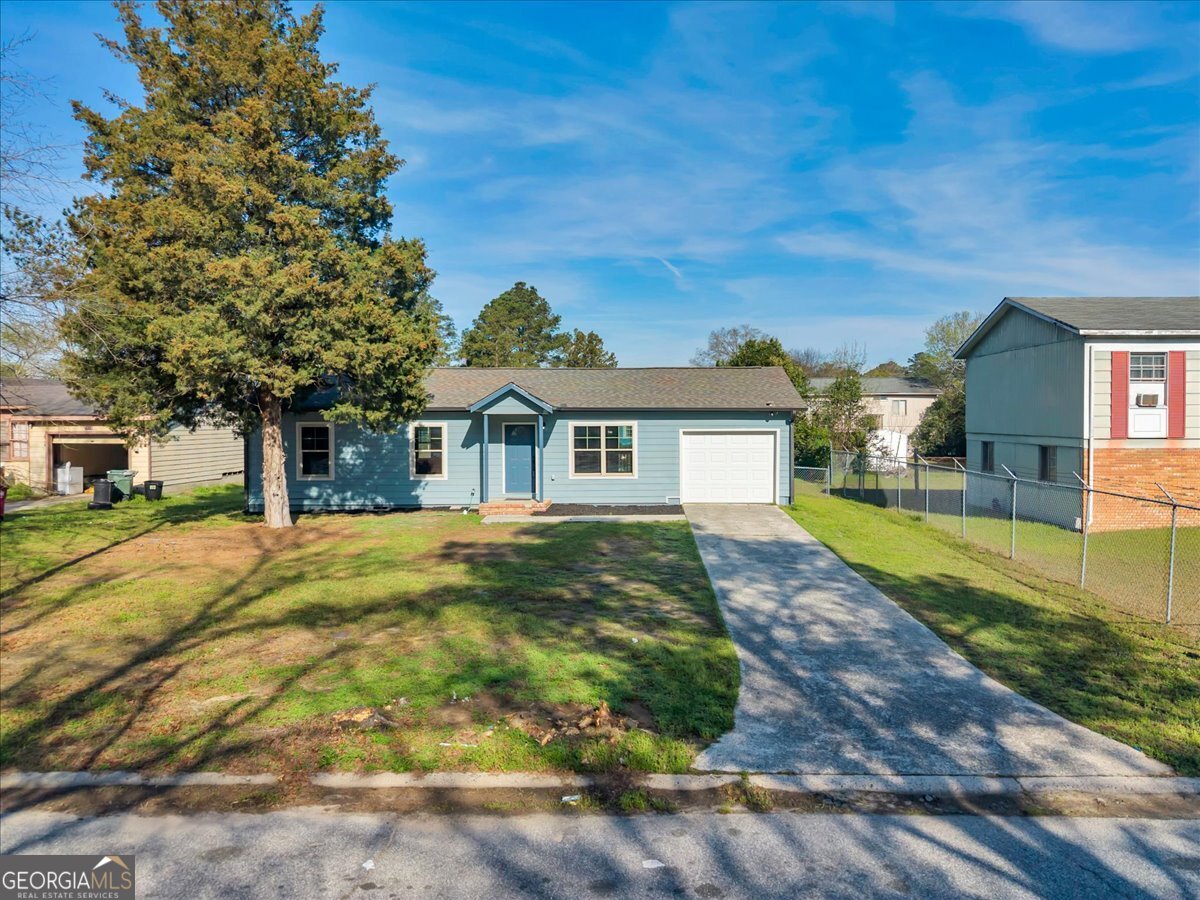 3330 E Royal Court Macon GA 31217