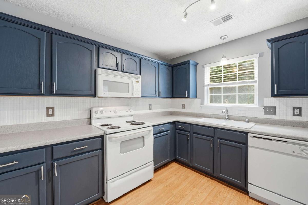 222 Fox Creek Boulevard Woodstock GA 30188