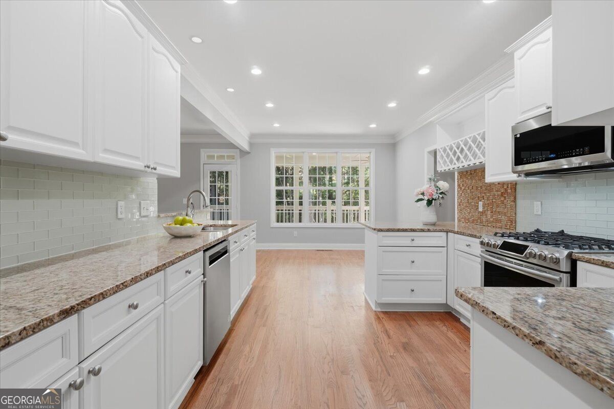 6180 Lake Windsor Parkway Buford GA 30518