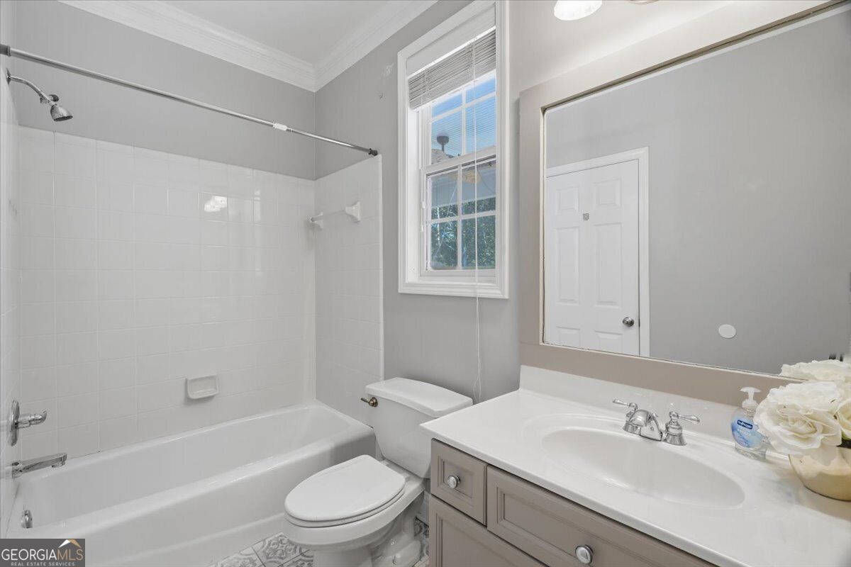 6180 Lake Windsor Parkway Buford GA 30518