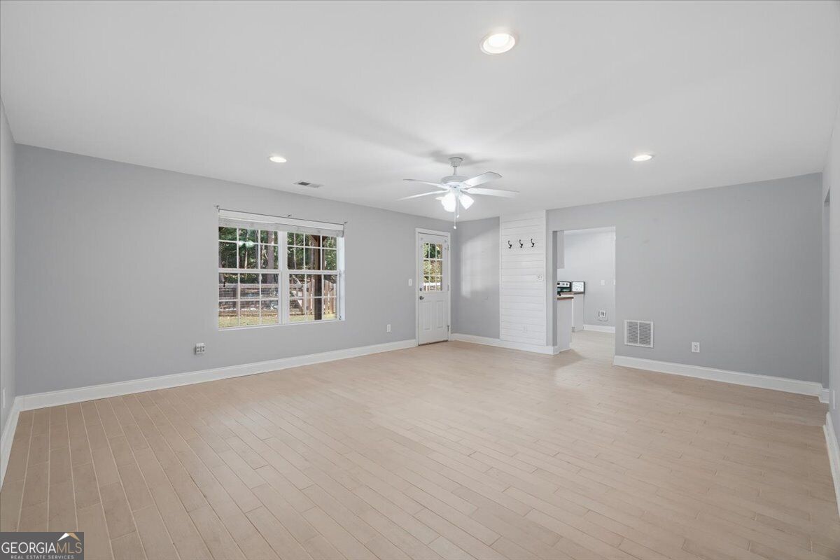 6180 Lake Windsor Parkway Buford GA 30518
