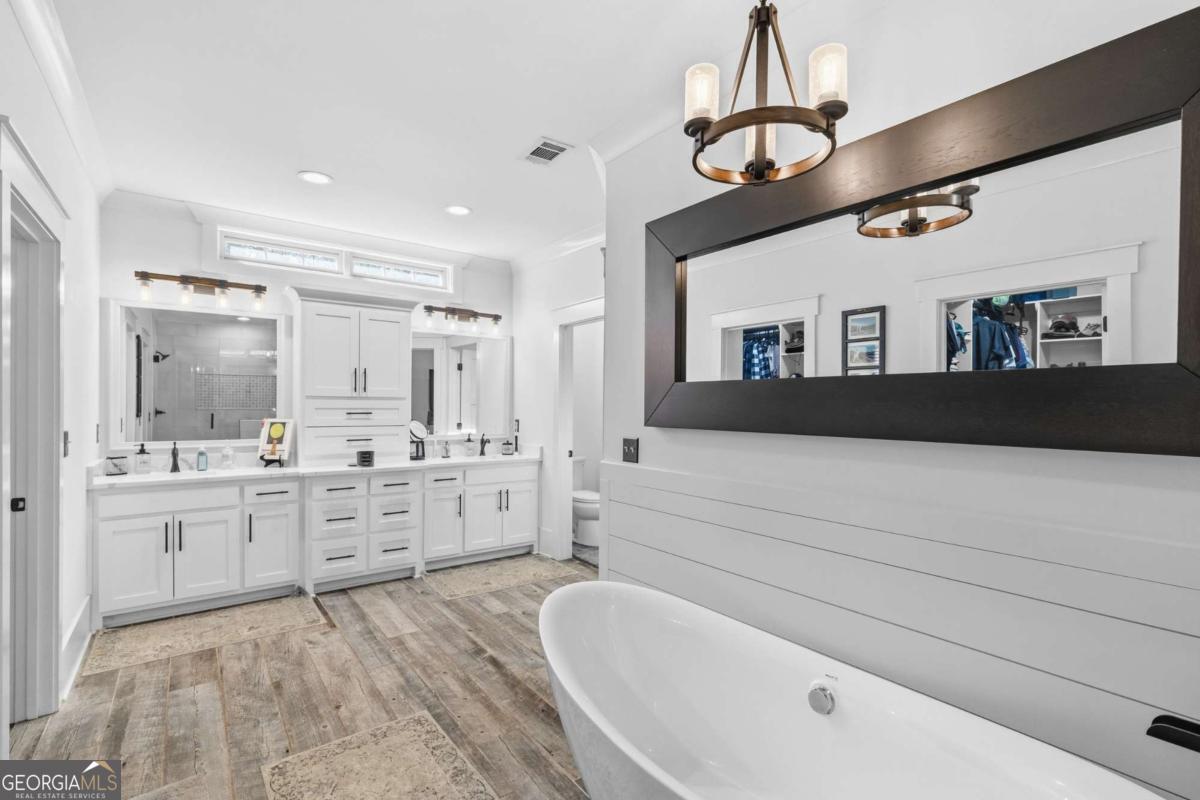 407 Saint Regis Drive Oxford GA 30054