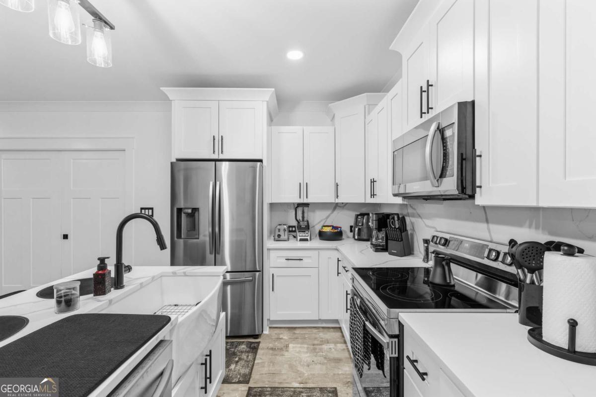 407 Saint Regis Drive Oxford GA 30054