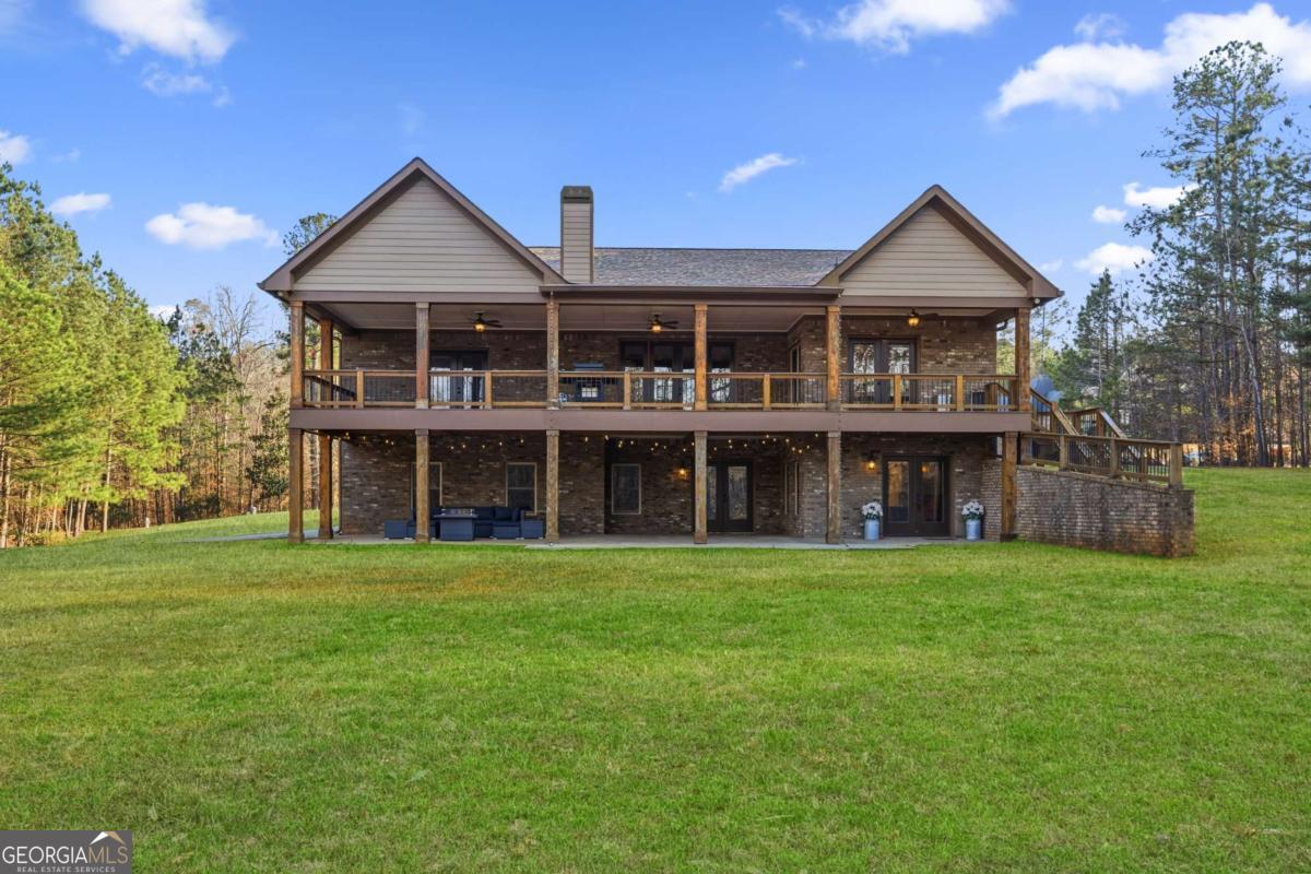 407 Saint Regis Drive Oxford GA 30054