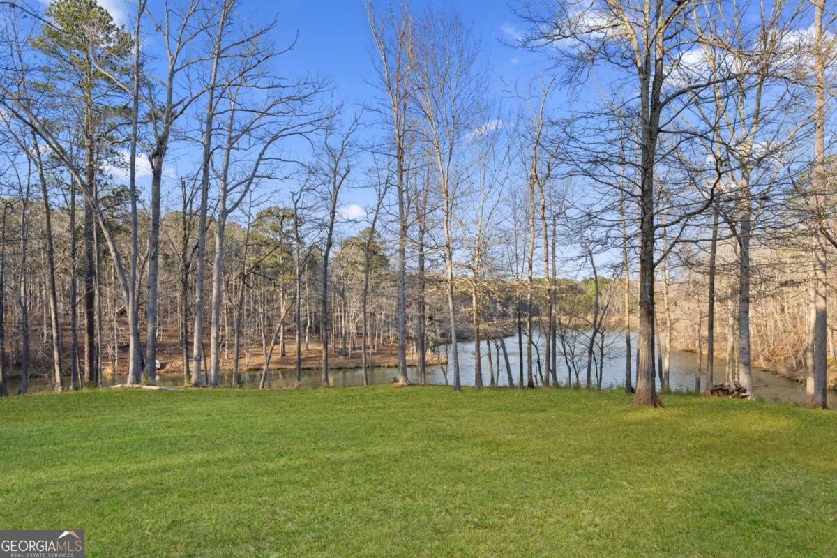 407 Saint Regis Drive Oxford GA 30054