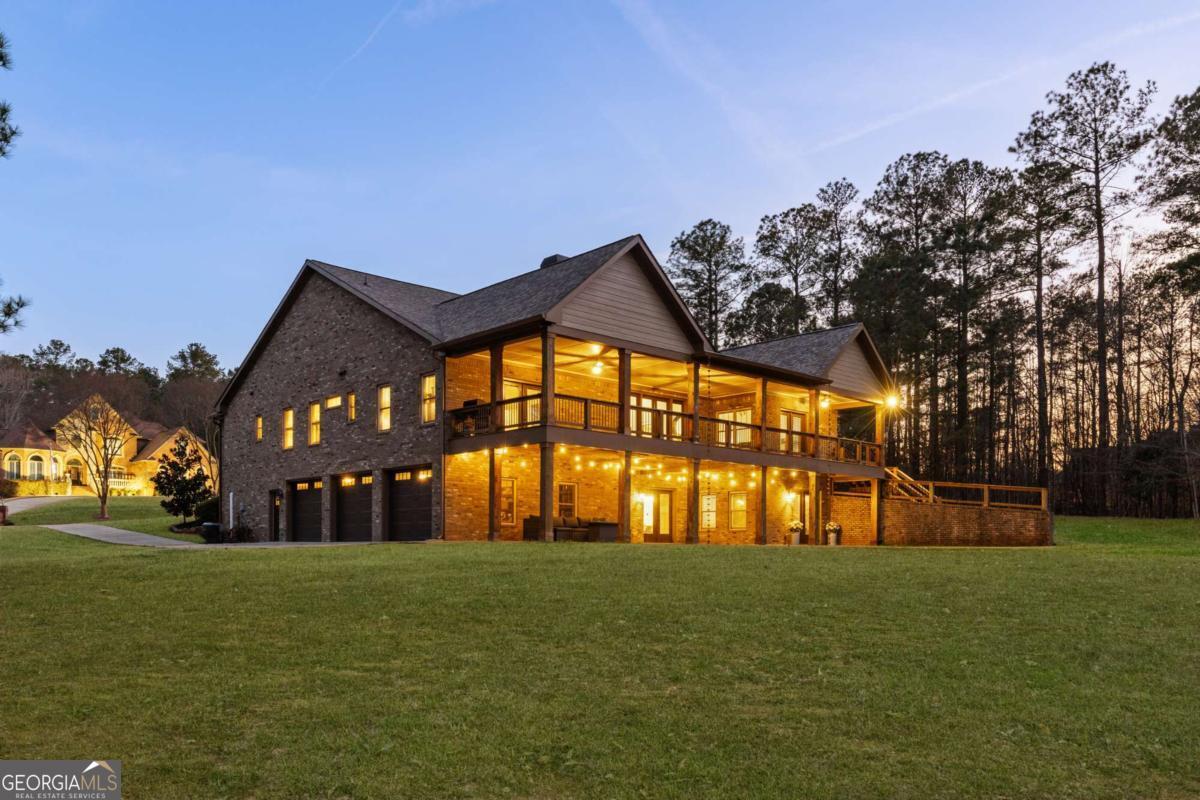 407 Saint Regis Drive Oxford GA 30054