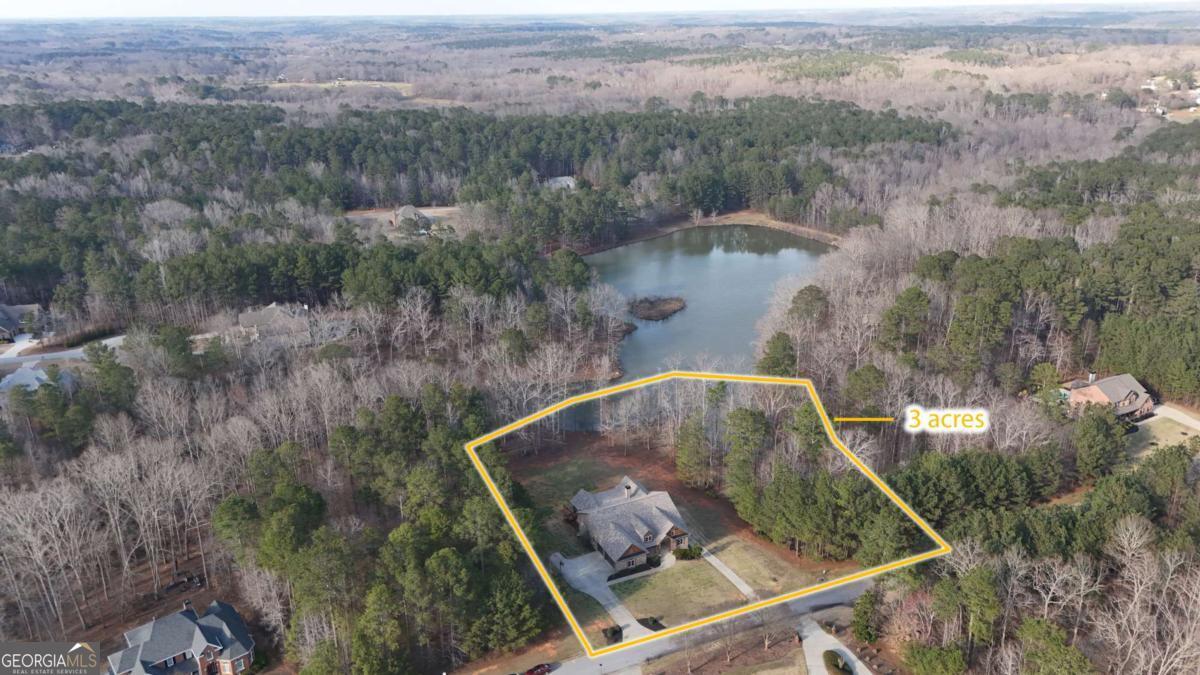 407 Saint Regis Drive Oxford GA 30054