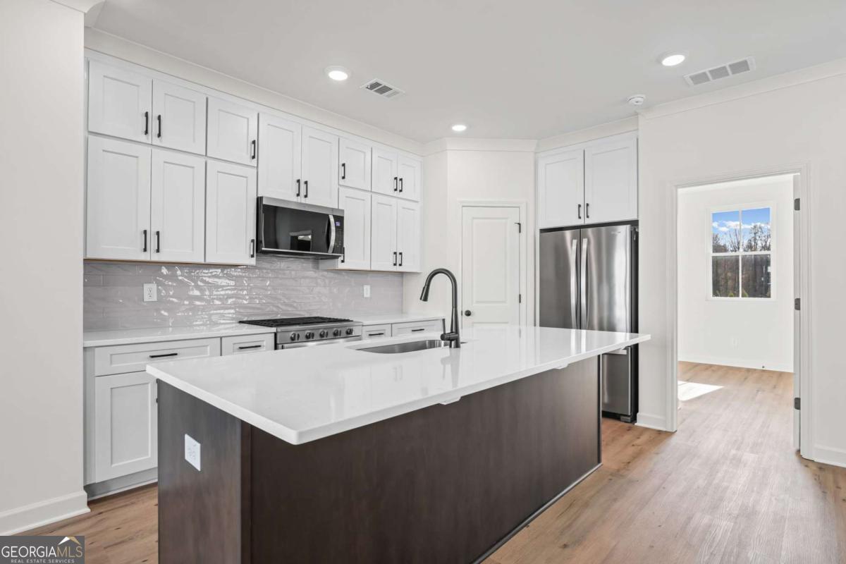 216 Village Overlook Canton GA 30114