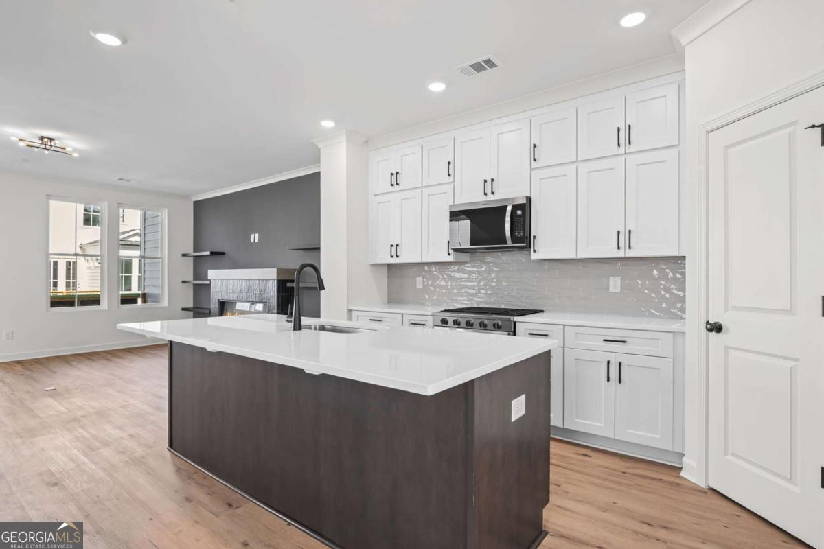 216 Village Overlook Canton GA 30114