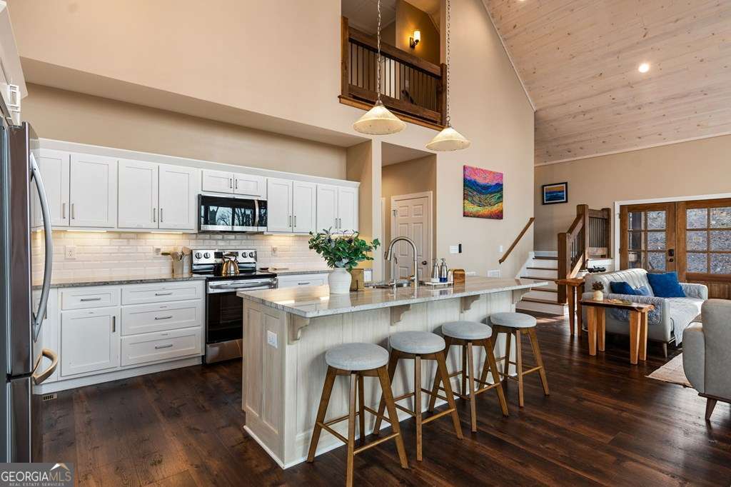 1016 Twisted Oak Road Talking Rock GA 30175