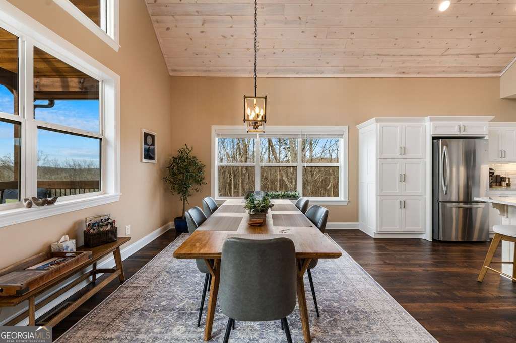 1016 Twisted Oak Road Talking Rock GA 30175