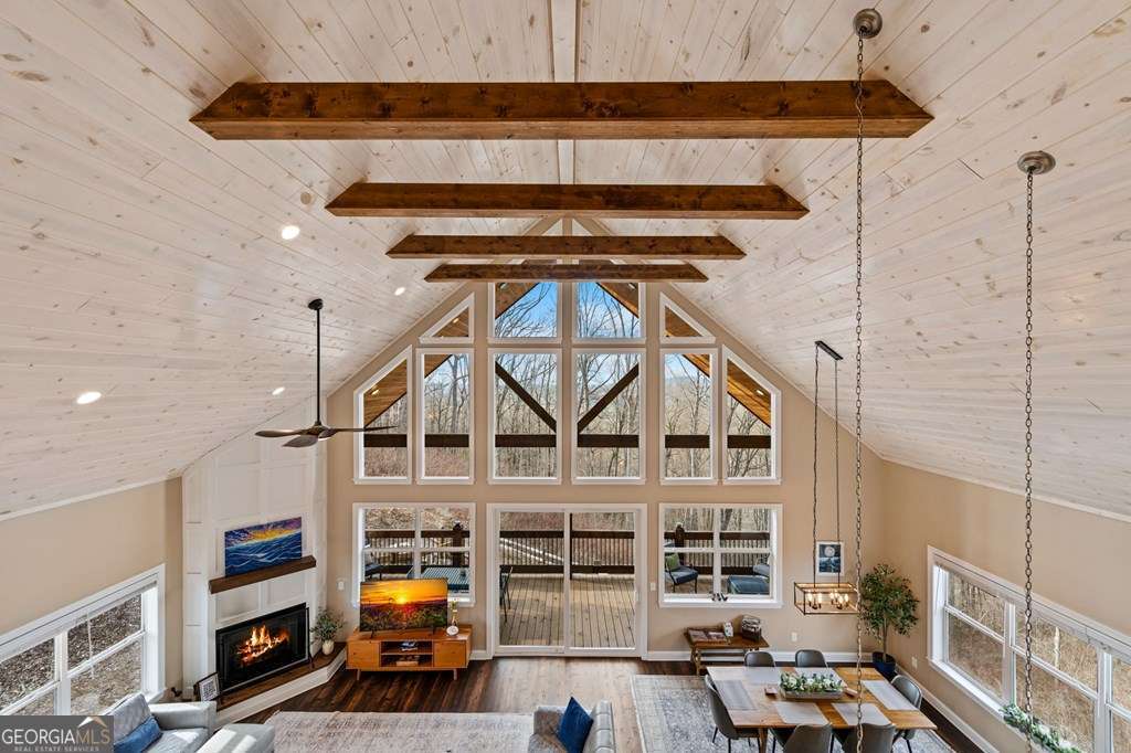 1016 Twisted Oak Road Talking Rock GA 30175