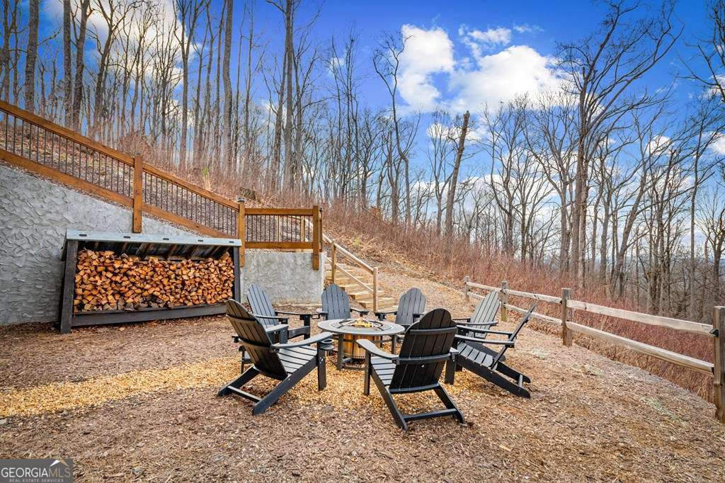 1016 Twisted Oak Road Talking Rock GA 30175
