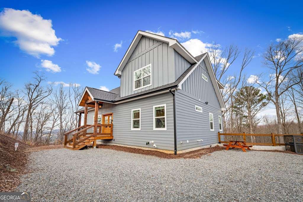 1016 Twisted Oak Road Talking Rock GA 30175