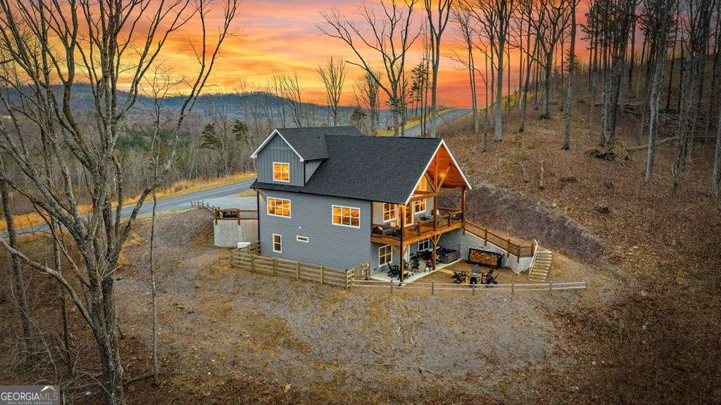 1016 Twisted Oak Road Talking Rock GA 30175