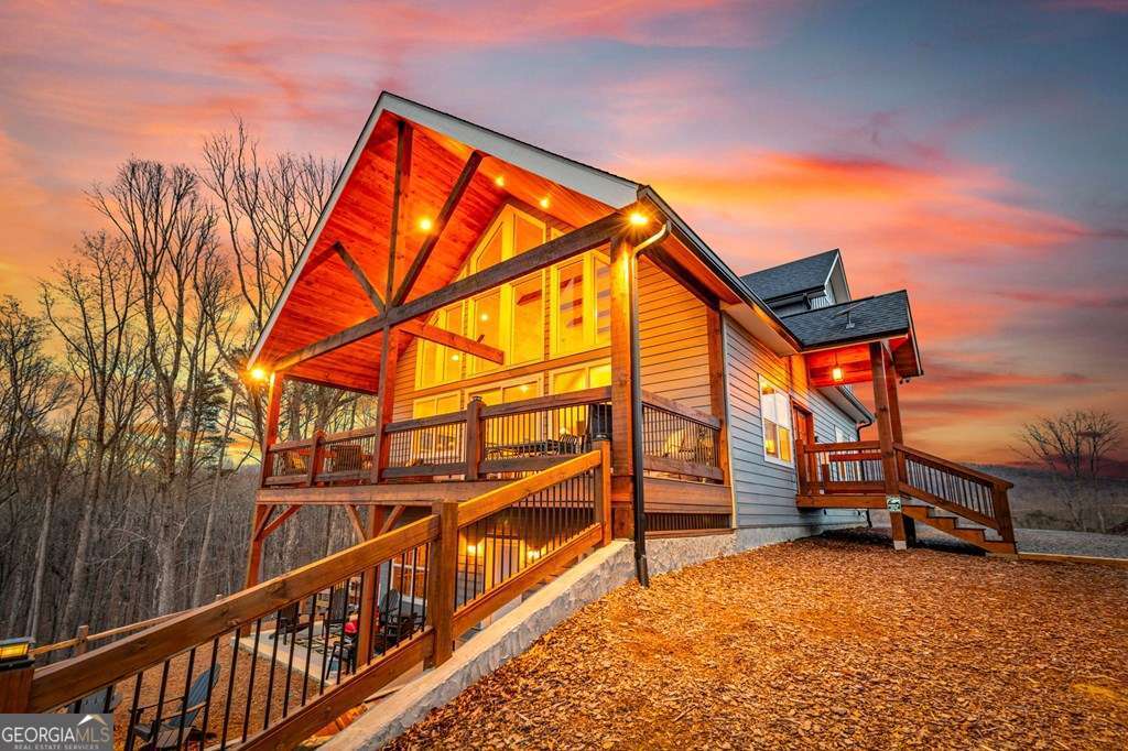 1016 Twisted Oak Road Talking Rock GA 30175
