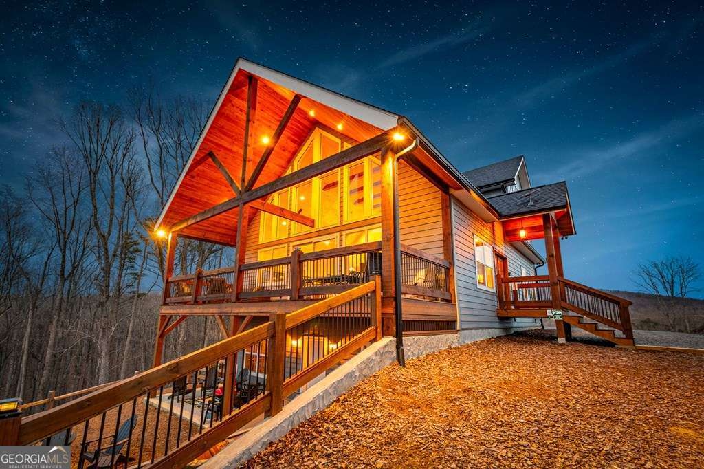 1016 Twisted Oak Road Talking Rock GA 30175