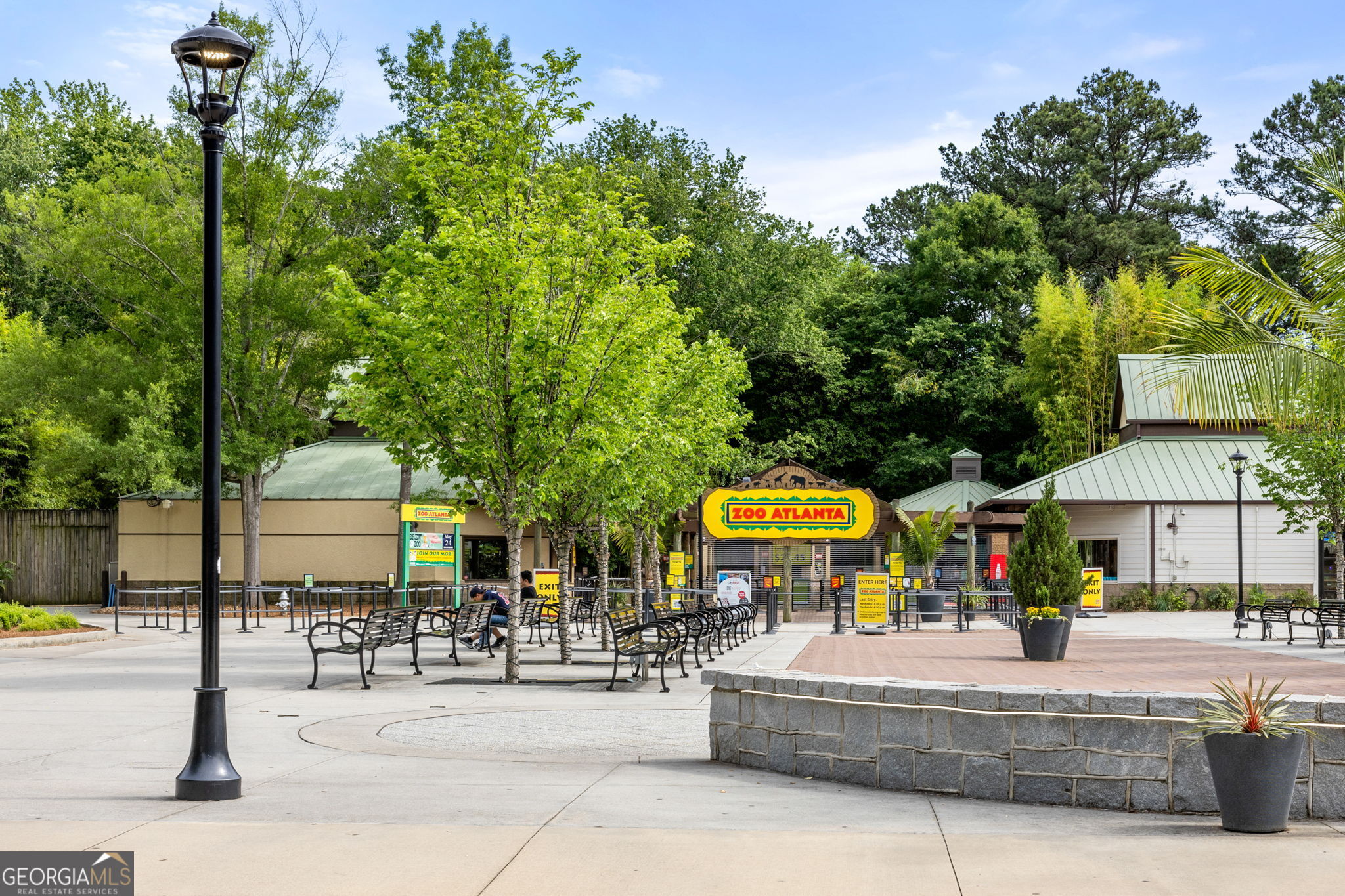 1195 Milton Terrace SE Atlanta GA 30315