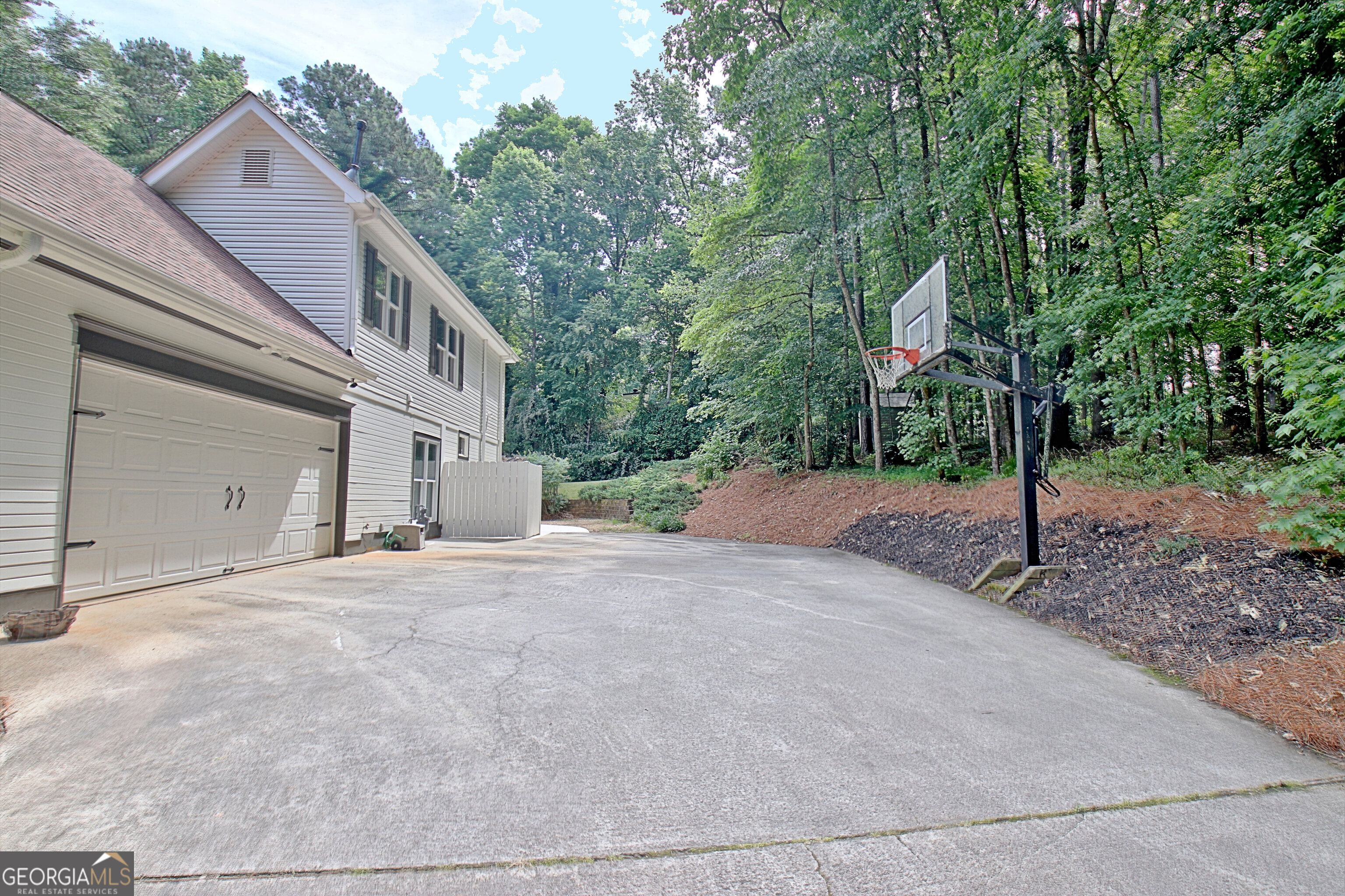 165 Asbury Way Fayetteville GA 30215