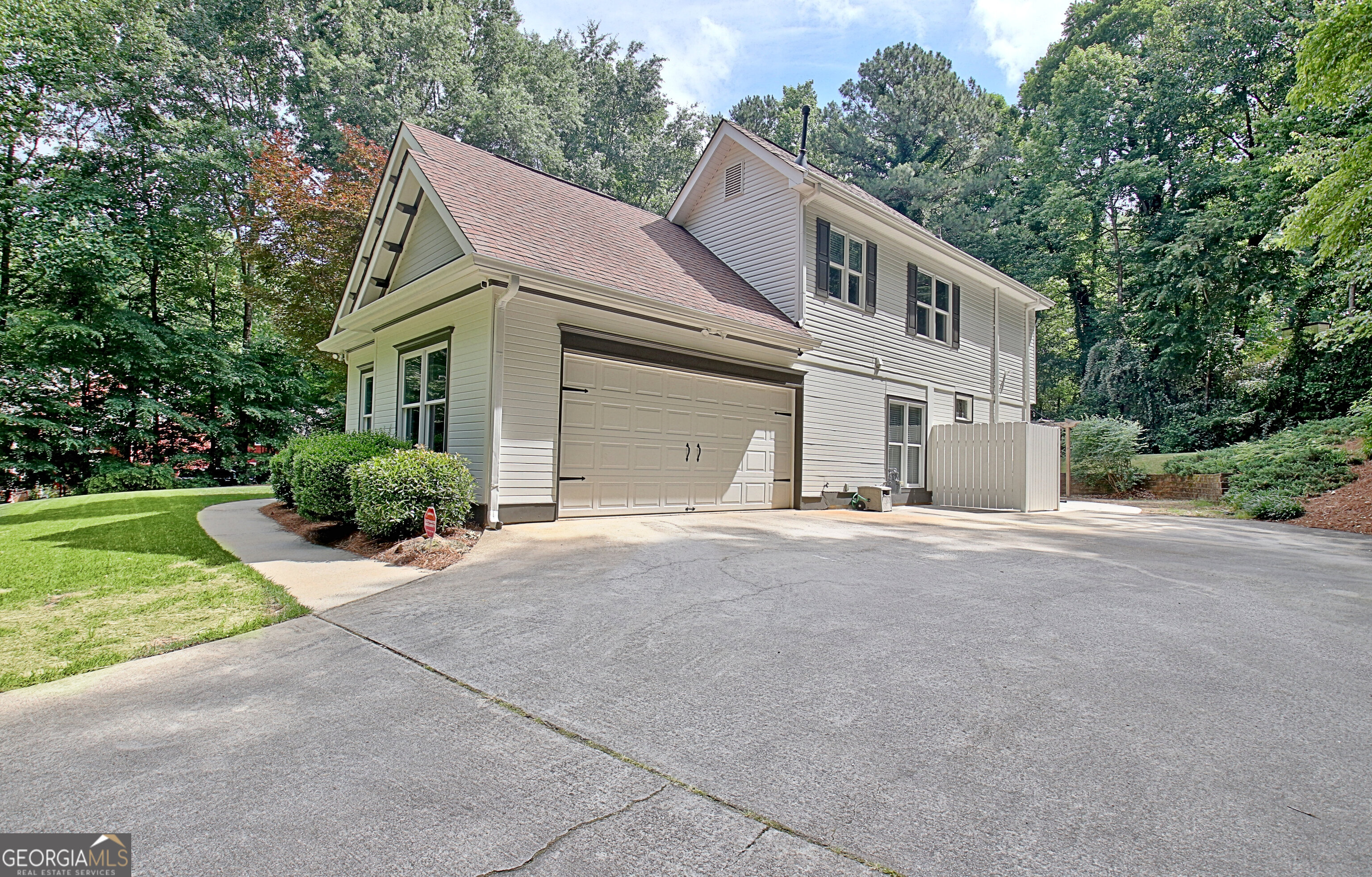 165 Asbury Way Fayetteville GA 30215