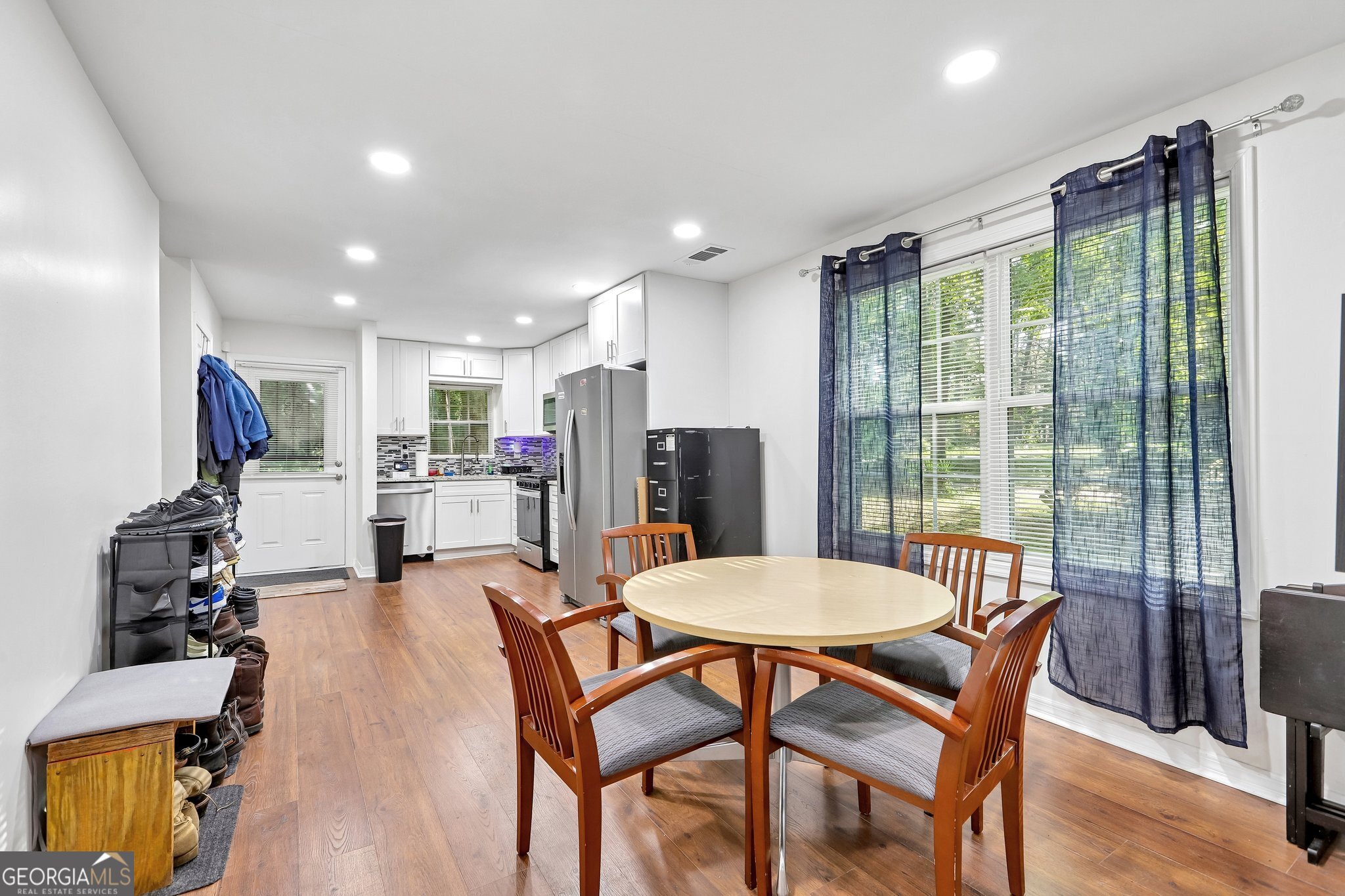 762 Maple Drive Riverdale GA 30274