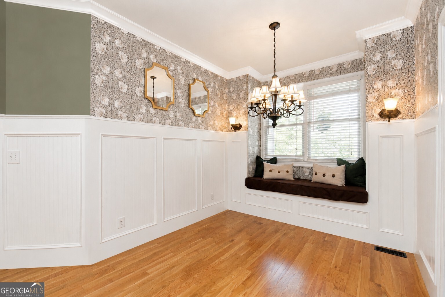 204 Lynn Lane Canton GA 30115
